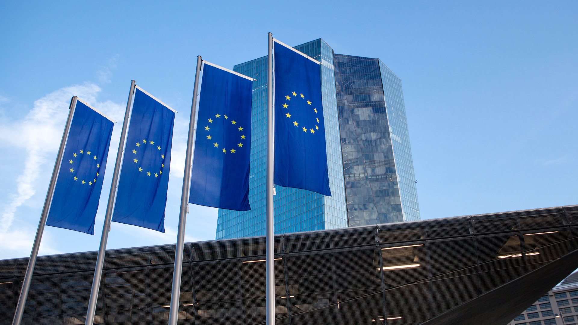 유로존 물가 3년 만 최고치…ECB, 추가 금리 인상 초읽기